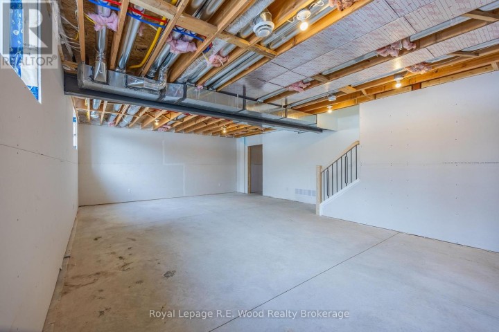 Photo 35 at 11 Greenhill Drive, Tillsonburg