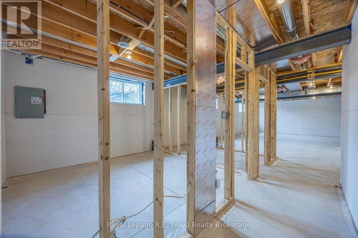 Photo 38 at 11 Greenhill Drive, Tillsonburg