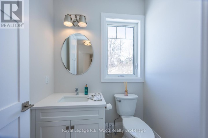 Photo 9 at 11 Greenhill Drive, Tillsonburg