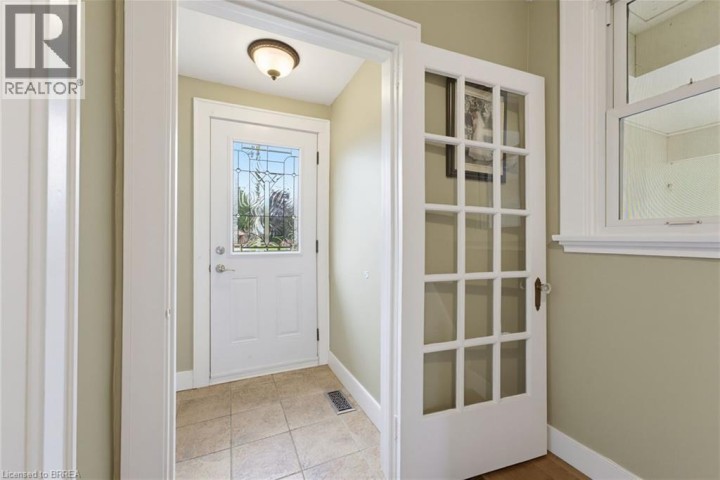 Photo 5 at 149 Tollgate Road, Sky Acres, Brantford