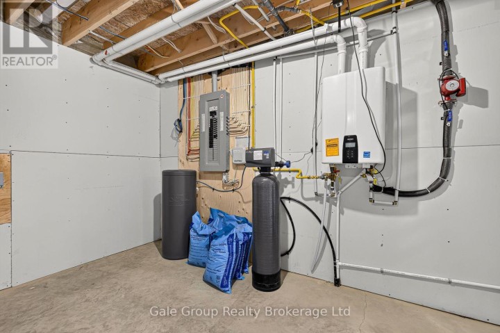 Photo 28 at 3 Evergreen Court, Tillsonburg