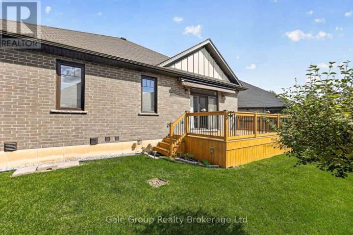 Photo 35 at 3 Evergreen Court, Tillsonburg