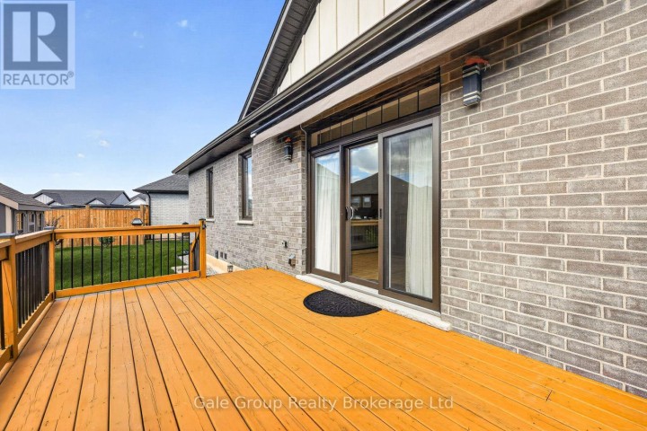 Photo 37 at 3 Evergreen Court, Tillsonburg