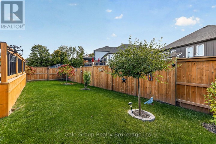 Photo 38 at 3 Evergreen Court, Tillsonburg