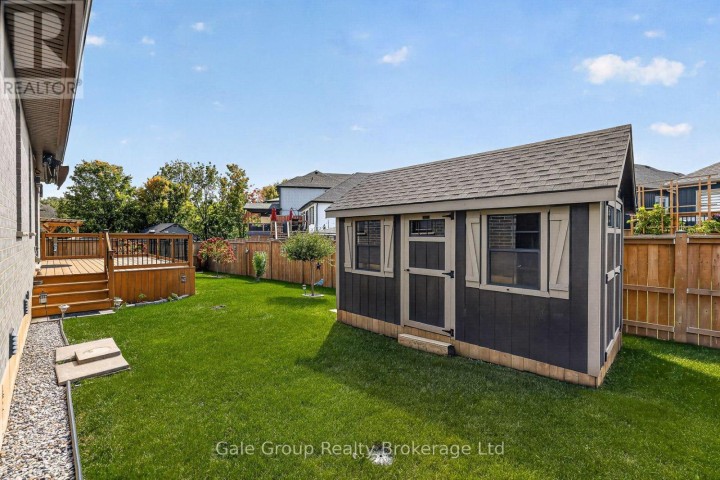 Photo 39 at 3 Evergreen Court, Tillsonburg