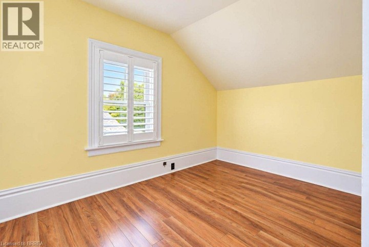 Photo 17 at 72 Albion Street, North Ward, Brantford