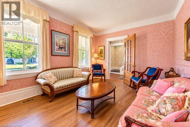 Photo 6 at 72 Albion Street, North Ward, Brantford
