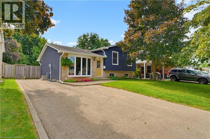 Photo 1 at 50 Southglen Road, Brier Park, Brantford