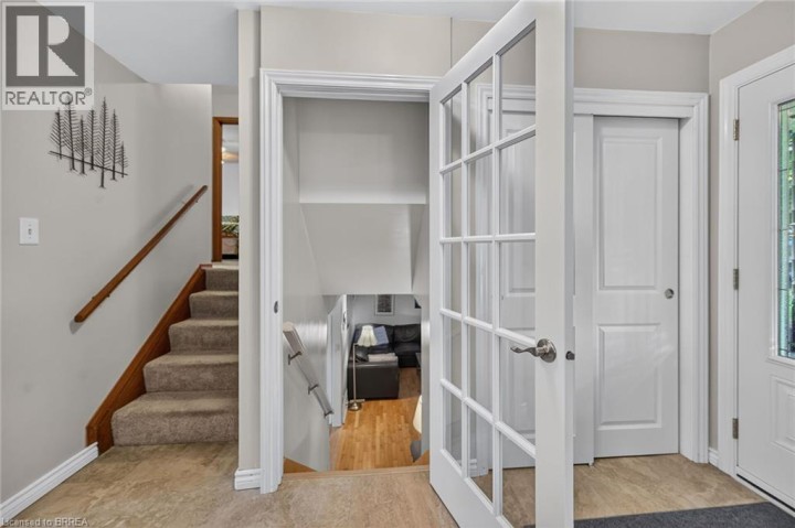 Photo 21 at 15 Canary Drive, Cedarland, Brantford