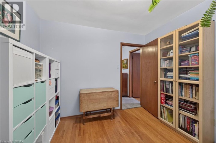 Photo 30 at 15 Canary Drive, Cedarland, Brantford