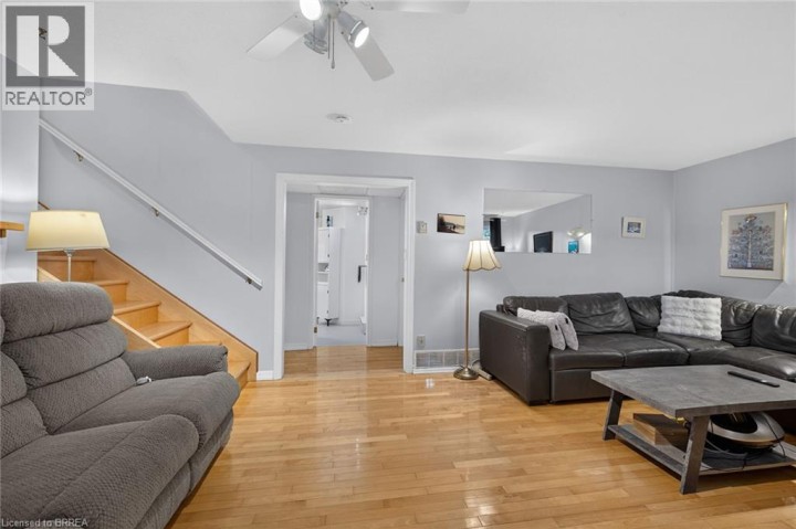 Photo 39 at 15 Canary Drive, Cedarland, Brantford