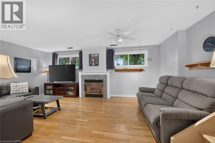 Photo 37 at 15 Canary Drive, Cedarland, Brantford