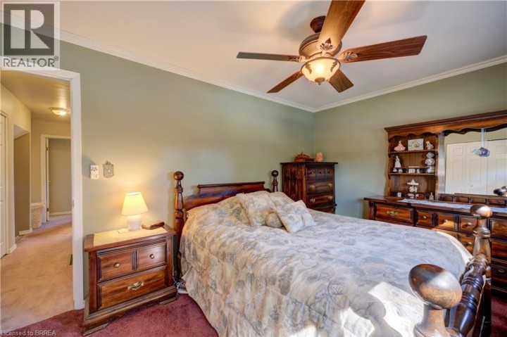 Photo 21 at 367 Fairview Drive, Fairview / Greenbrier, Brantford