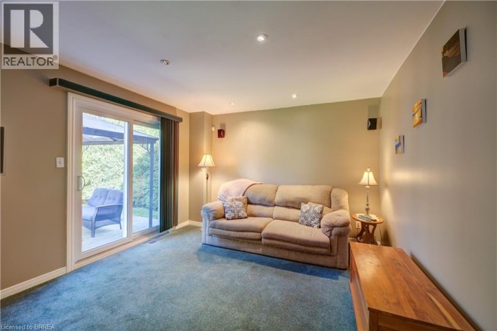 Photo 5 at 367 Fairview Drive, Fairview / Greenbrier, Brantford