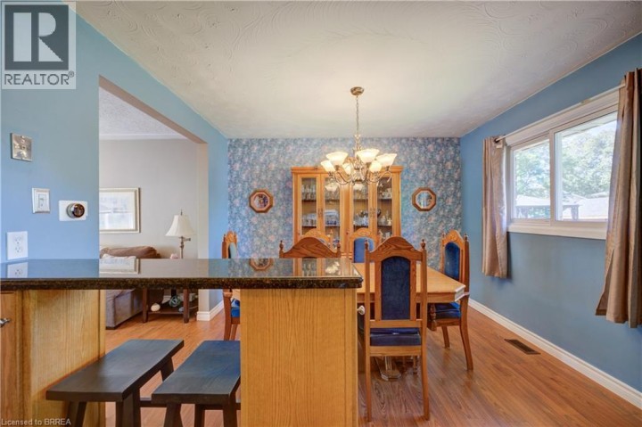 Photo 15 at 367 Fairview Drive, Fairview / Greenbrier, Brantford