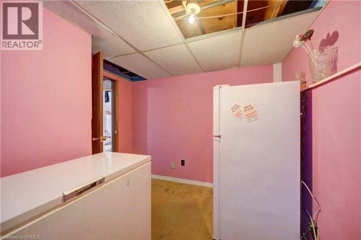 Photo 33 at 367 Fairview Drive, Fairview / Greenbrier, Brantford