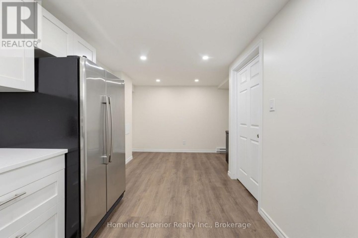 Photo 26 at 41 N Wiltshire Drive, Brantford
