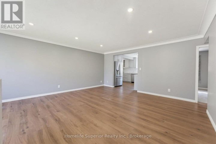 Photo 6 at 41 N Wiltshire Drive, Brantford