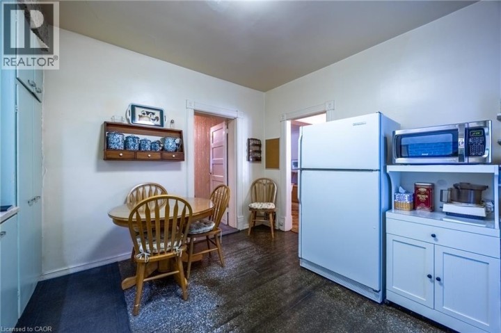 Photo 16 at 33 Palmerston Avenue, Lansdowne, Brantford