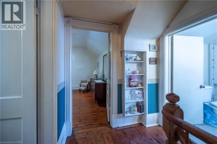 Photo 19 at 33 Palmerston Avenue, Lansdowne, Brantford