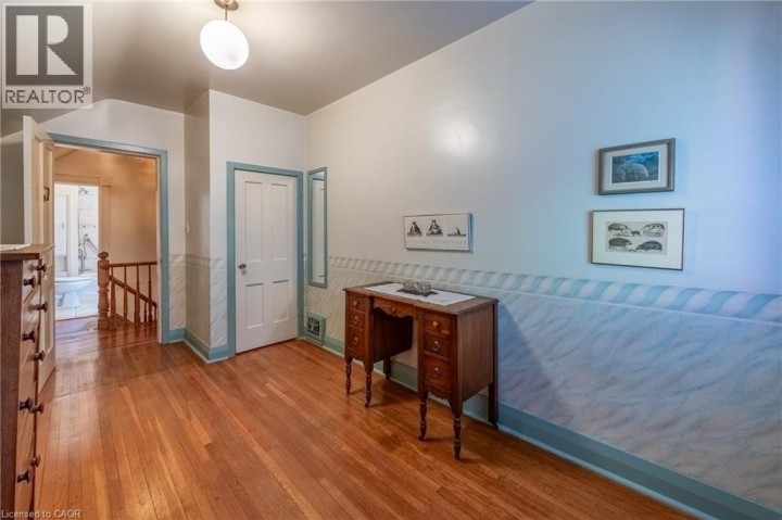 Photo 24 at 33 Palmerston Avenue, Lansdowne, Brantford