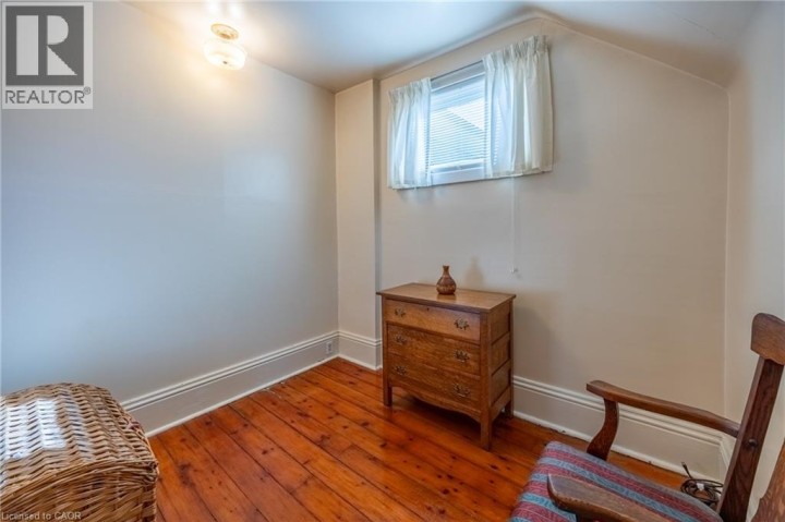 Photo 28 at 33 Palmerston Avenue, Lansdowne, Brantford