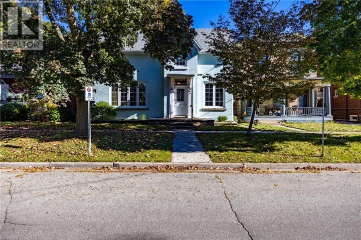 Photo 4 at 33 Palmerston Avenue, Lansdowne, Brantford