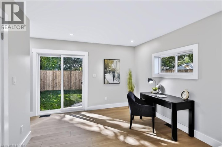 Photo 14 at 9 Walter Street, Eagle Place East, Brantford