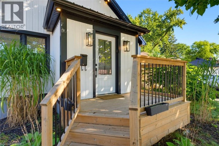 Photo 2 at 410 Nelson Street, Echo Place, Brantford
