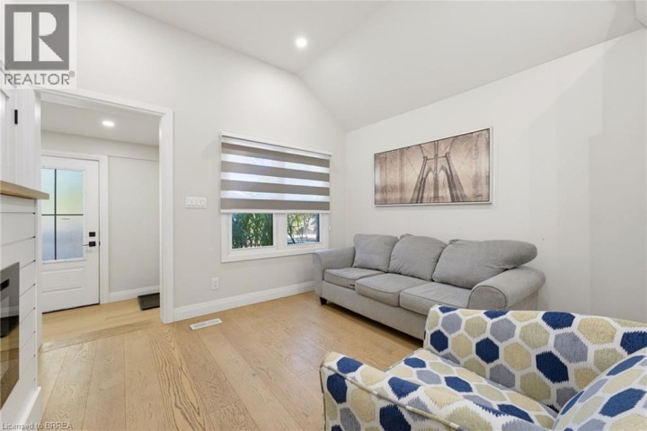 Photo 5 at 410 Nelson Street, Echo Place, Brantford