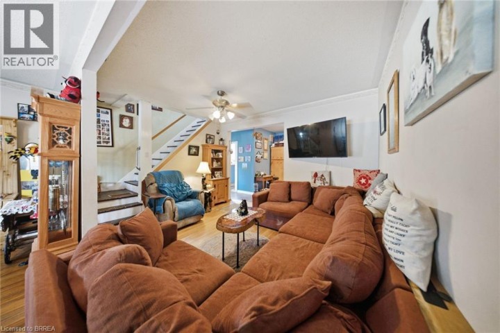 Photo 10 at 69 Arthur Street, Victoria / Arthur, Brantford
