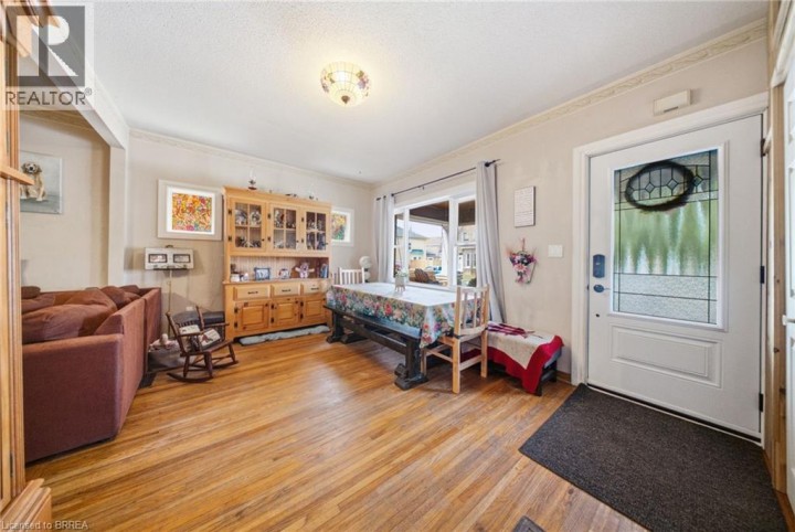 Photo 8 at 69 Arthur Street, Victoria / Arthur, Brantford