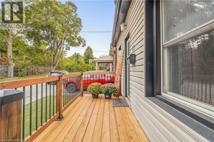 Photo 4 at 25 Alonzo Street, North Ward, Brantford