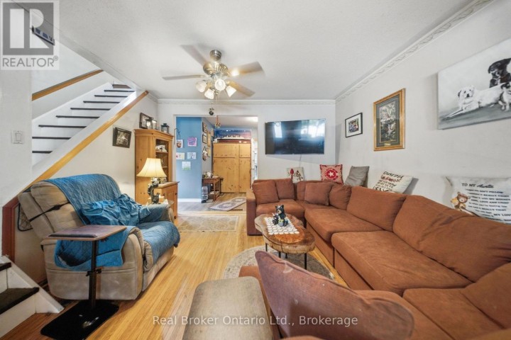 Photo 11 at 69 Arthur Street, Brantford