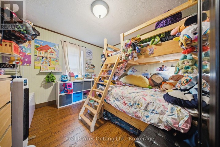 Photo 23 at 69 Arthur Street, Brantford