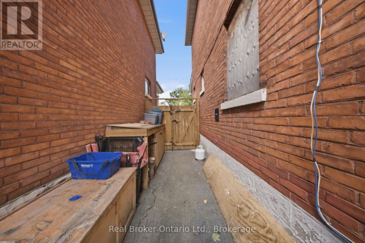 Photo 25 at 69 Arthur Street, Brantford