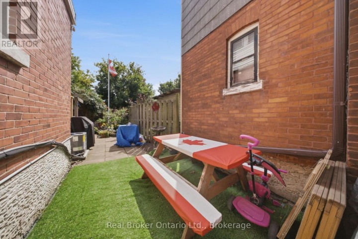 Photo 26 at 69 Arthur Street, Brantford