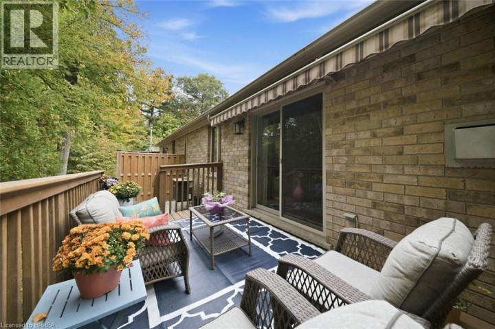 Photo 24 at 8 - 633 N Park Road, Cedarland, Brantford