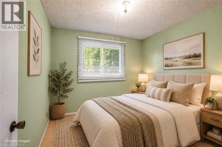 Photo 20 at 35 Ivanhoe Road, Cedarland, Brantford