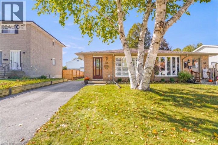Photo 2 at 35 Ivanhoe Road, Cedarland, Brantford
