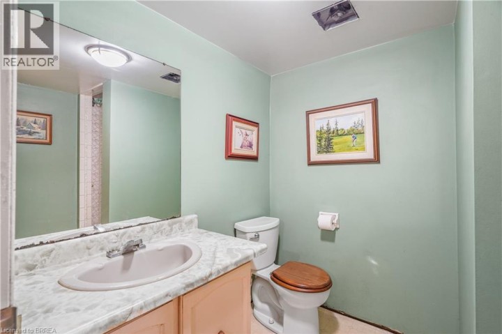 Photo 32 at 35 Ivanhoe Road, Cedarland, Brantford