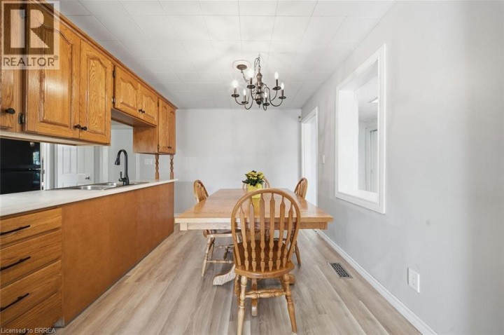 Photo 11 at 144 St George Street, Abigail / Lyons, Brantford