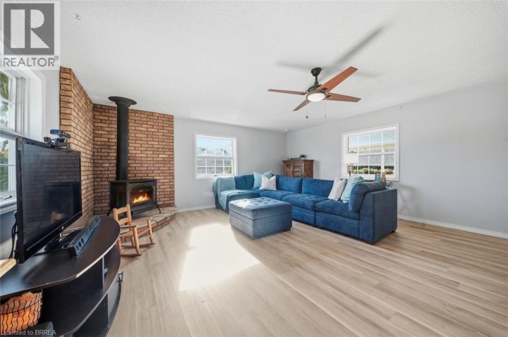 Photo 14 at 144 St George Street, Abigail / Lyons, Brantford