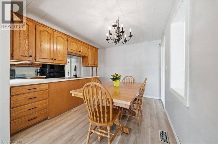 Photo 12 at 144 St George Street, Abigail / Lyons, Brantford