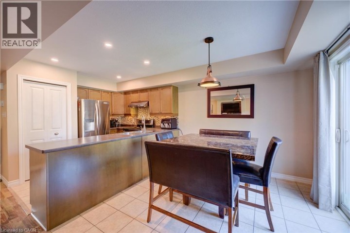 Photo 8 at 3 Fuller Court, Eagle Place East, Brantford