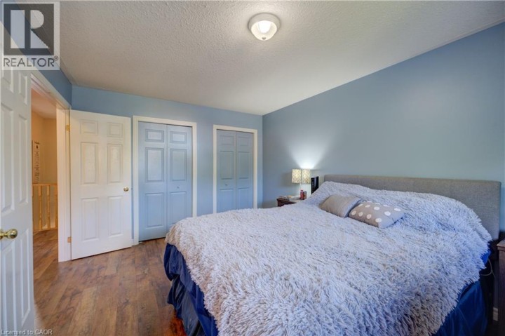 Photo 18 at 3 Fuller Court, Eagle Place East, Brantford