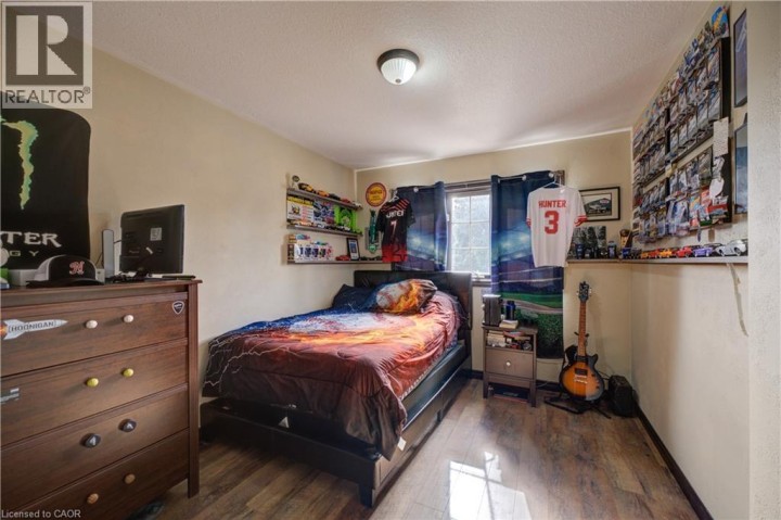 Photo 23 at 3 Fuller Court, Eagle Place East, Brantford