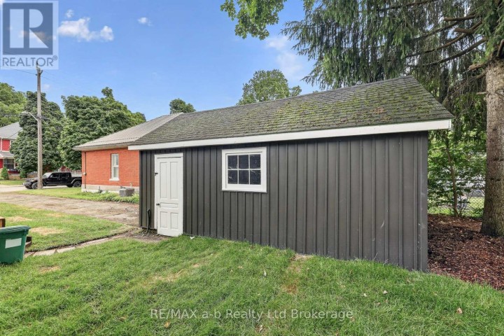 Photo 30 at 91 Winniett Street, Woodstock - North, Woodstock