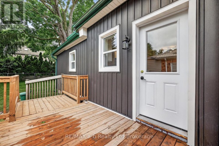 Photo 31 at 91 Winniett Street, Woodstock - North, Woodstock