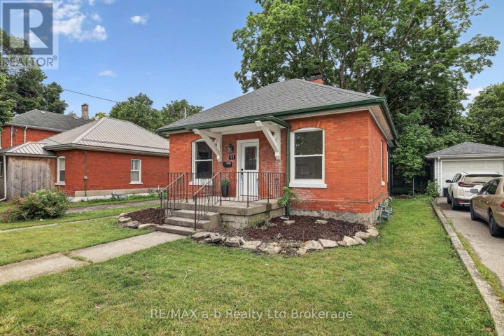 Photo 33 at 91 Winniett Street, Woodstock - North, Woodstock